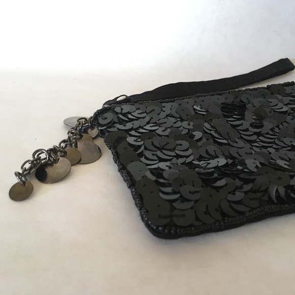 Black Sequin Wristlet - Picture 2 of 6